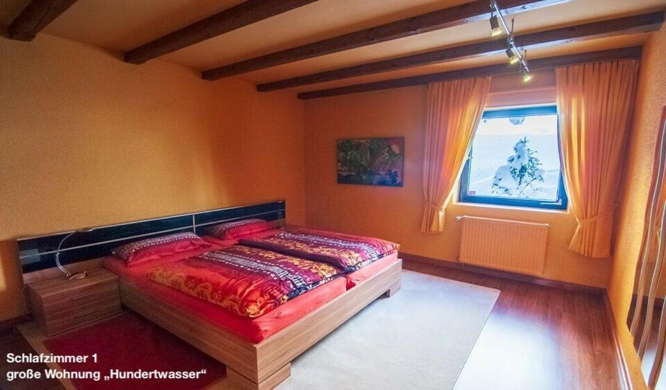 Grosse Ferienwohnung Hundertwasser Am Dreisessel In Altreichenau Нойрайхнау Екстериор снимка